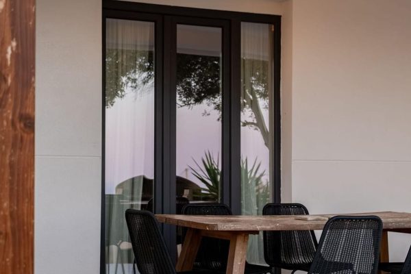casa-mediterranea-pergola-piscina-vistas-mar-07