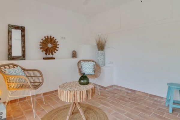 chalet-arcos-piscina-columpio-08