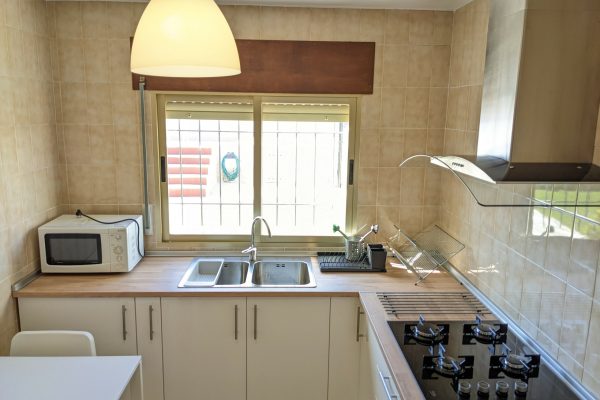 chalet-mediterraneo-arcos-jardin-piscina-03
