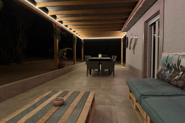chalet-porche-balaustrada-piscina-07