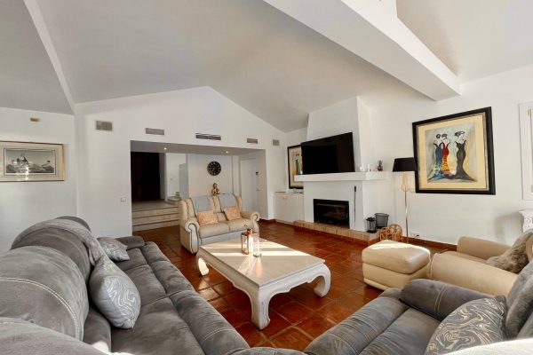 fast80-villa-zana-01