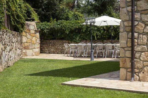 imgi_47_sm-alojamiento-rural-con-jardin-barbacoa