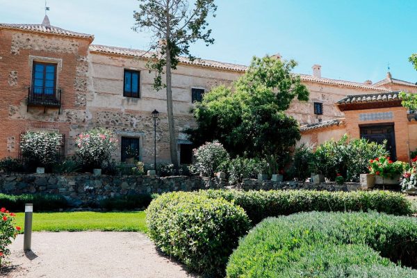 noez-palacio-imgi_8_exterior-palacio-3