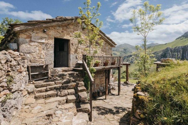 syt-mountainski60-encantoancosa-20261022-03