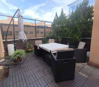 sytios-piso-salon-turquesa-terraza-20261027-01