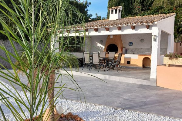 villa-torreon-porche-piscina-vistas-mar-08